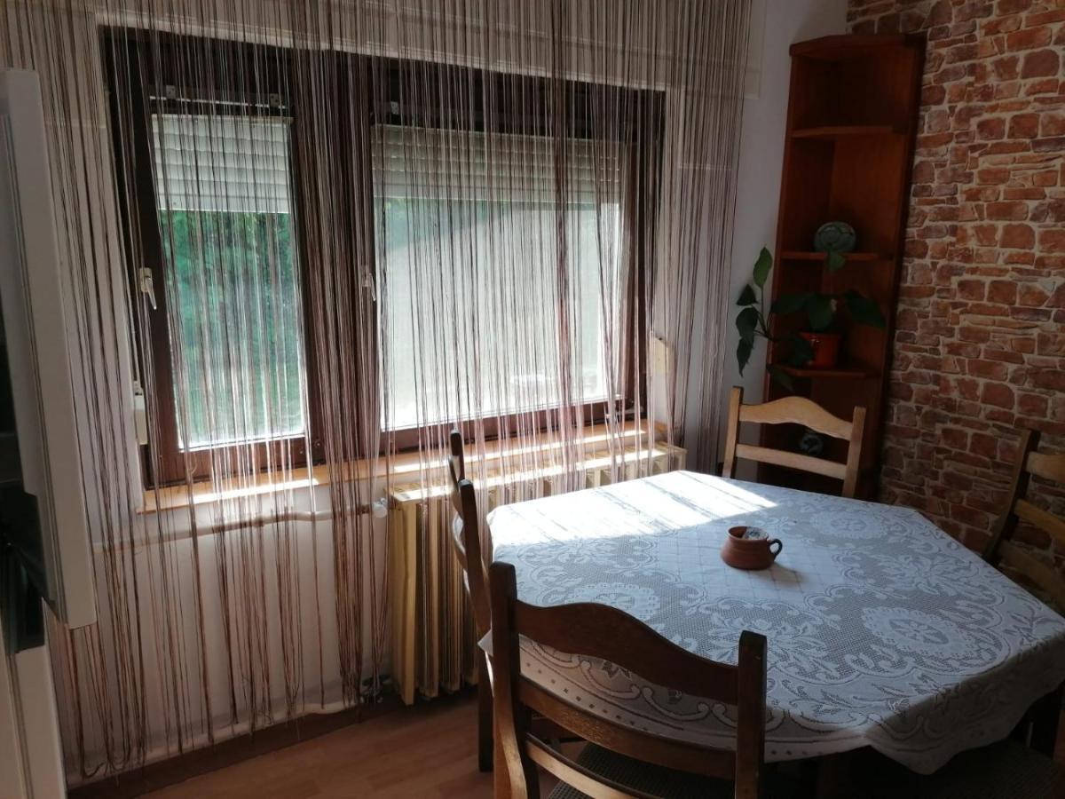 Palinkas Jo Reggelt! Apartment Heviz Exterior photo